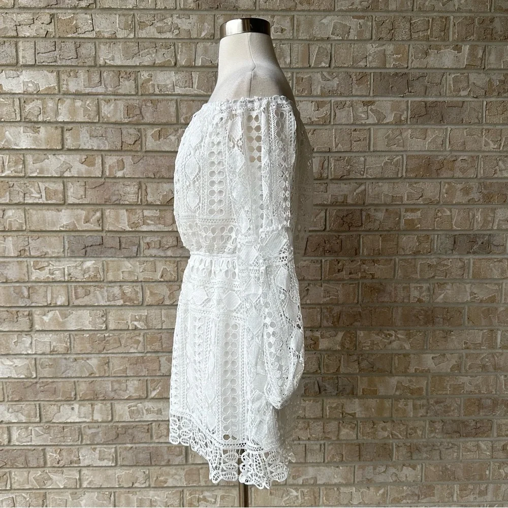 New Eilly Bazar Lace Romper Lined Size M 🌸 - Picture 7 of 16